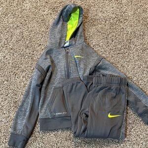 Nike Charcoal and Lime Green Therma-Fit Set